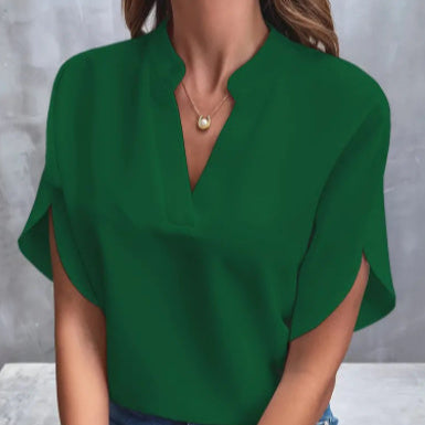 Épure Chic – La Chemise Parfaite